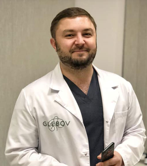 Антон Глєбов